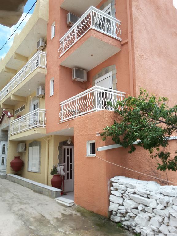 Studios Nektaria Fourni Ikaria Exterior foto